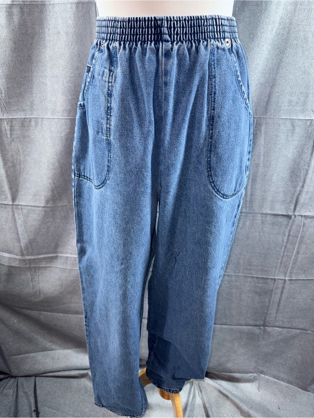3086-chic Relaxed Boyfriend Jeans in Medium Blue Denim with Elastic Waistband